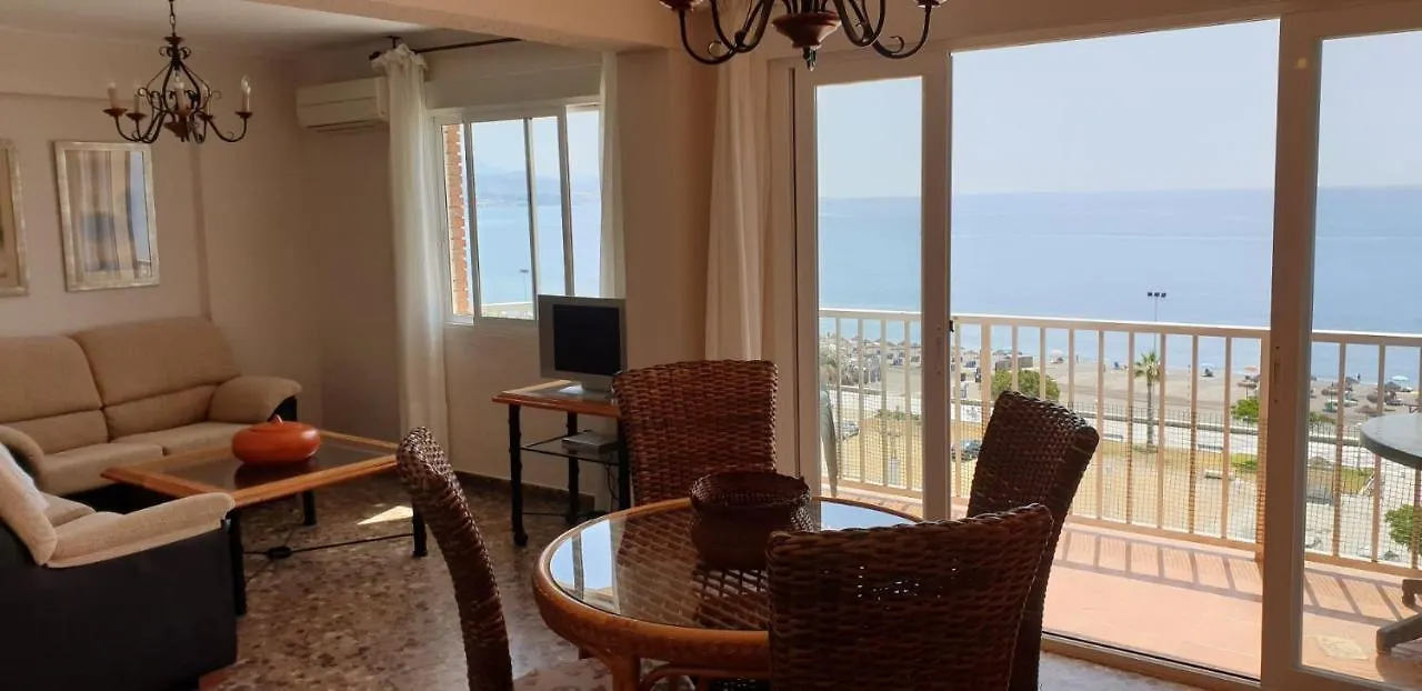 1ª Linea Playa En Torre Del Mar Apartment